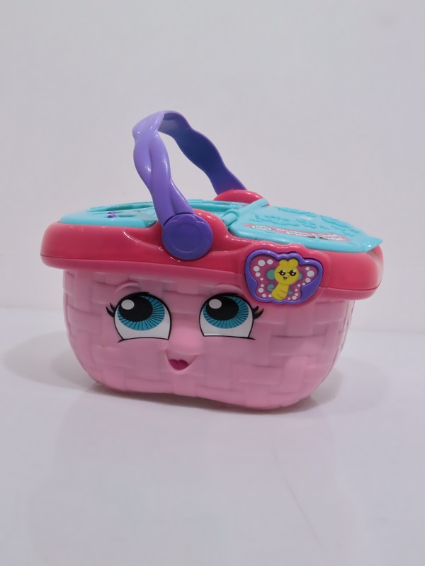 Shapes & Sharing Picnic Basket