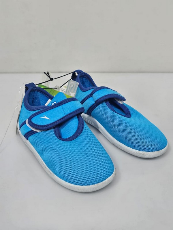 Niño Talla 9/10 (17 CM)