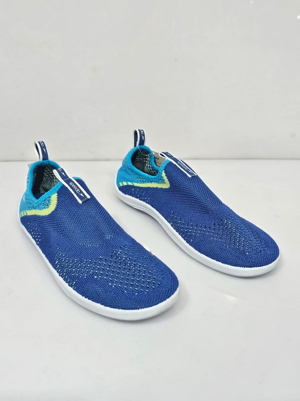 Niño Talla 5(23 CM)