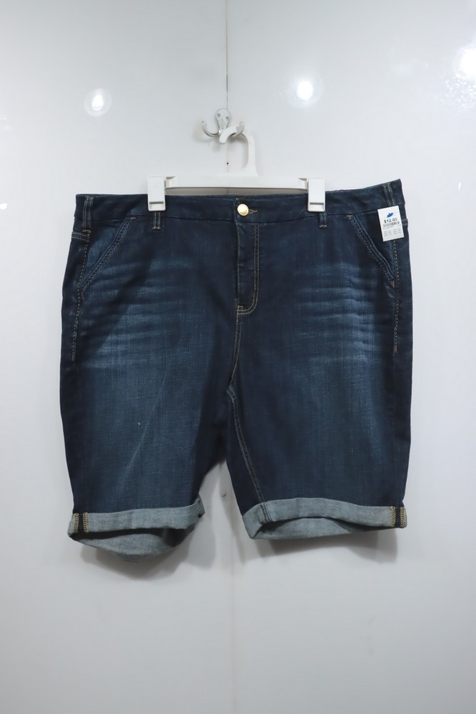 Short Talla 22